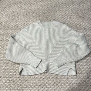Abercrombie Light Beige Crew Sweater - Like New